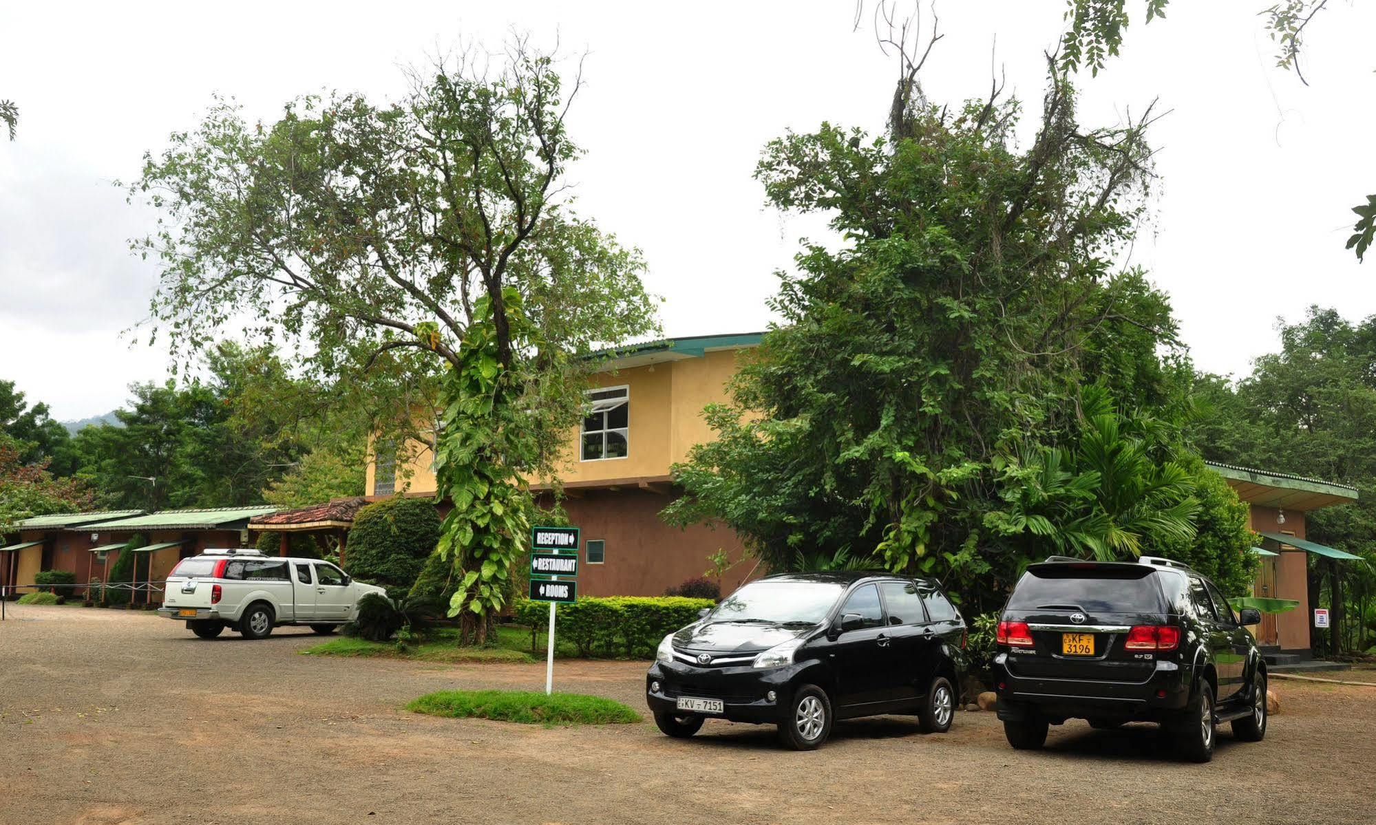 Mps Village Dambulla Buitenkant foto